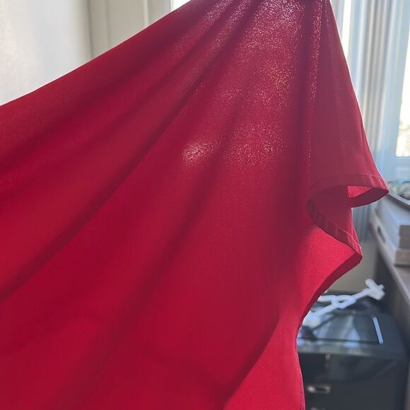 Sleeveless Red Top  - Picture 4 of 7